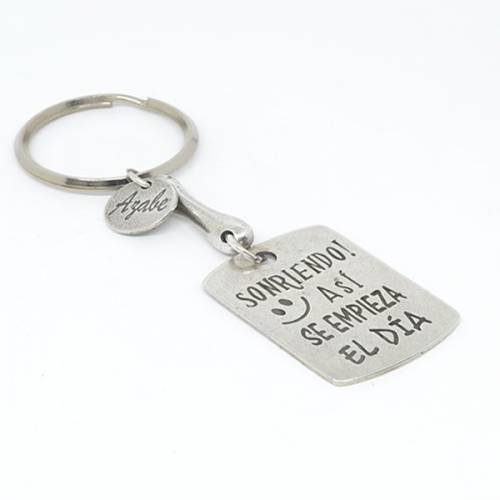 LLAVERO SONRIENDO